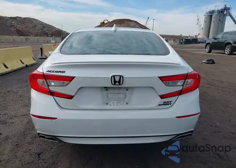 2019 Honda Accord Sport 2.0T z USA, uszkodzony, nr VIN 1HGCV2F31KA028402